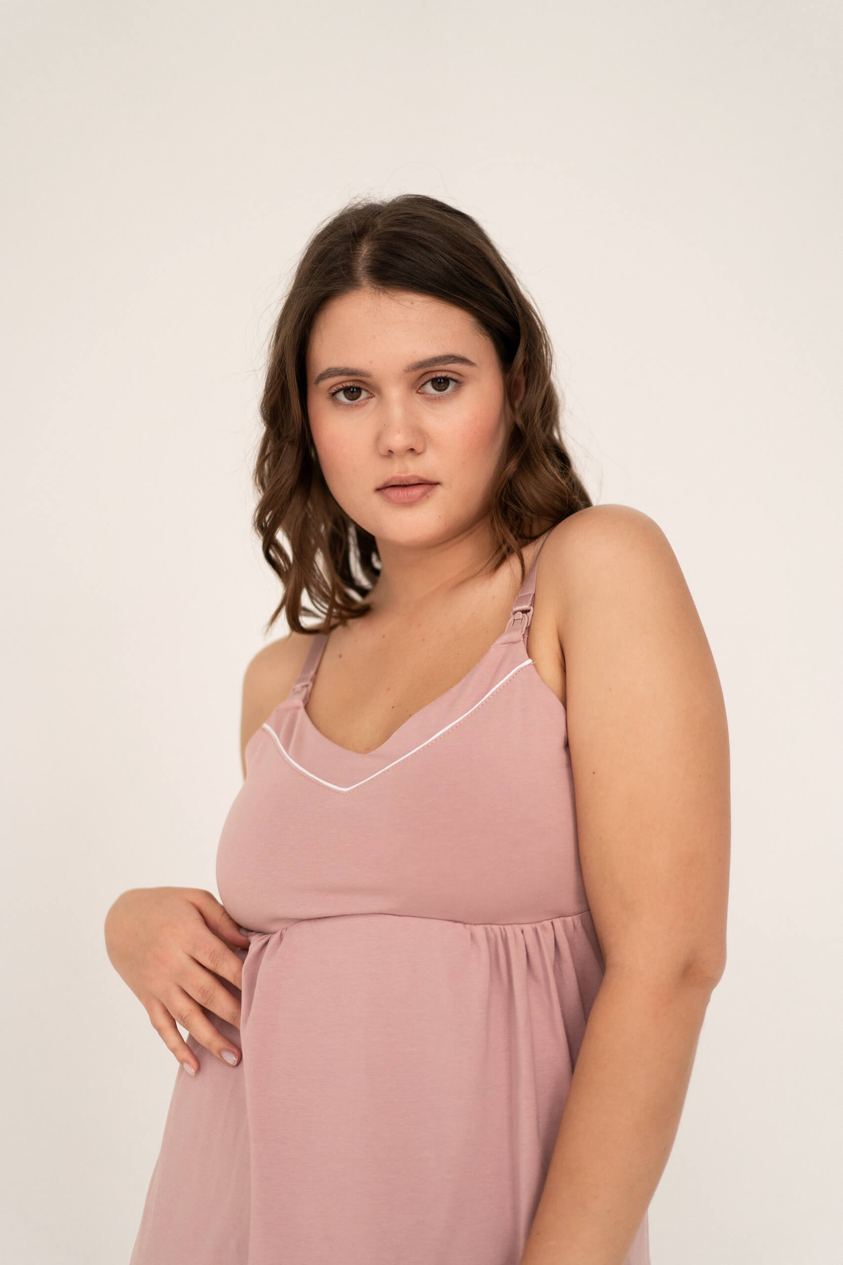 LILY Maternity&Nursing Nightdress with a built-in shelf bra Blush